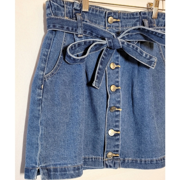 American Eagle Womens Denim Mini Skirt Blue Size 6 Paperbag Waist Buttoned Tie - Picture 3 of 10